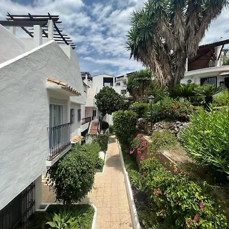 דירה Peaceful House *
