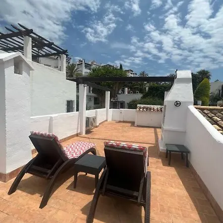 Peaceful House דירה מארבלה
